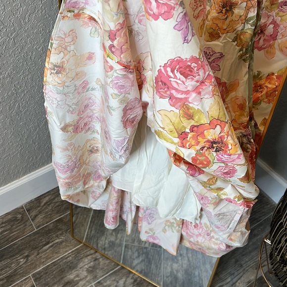 HOUSE OF CB 'Elia' Ivory Floral Midi Sundress NWOT - Picture 13 of 14